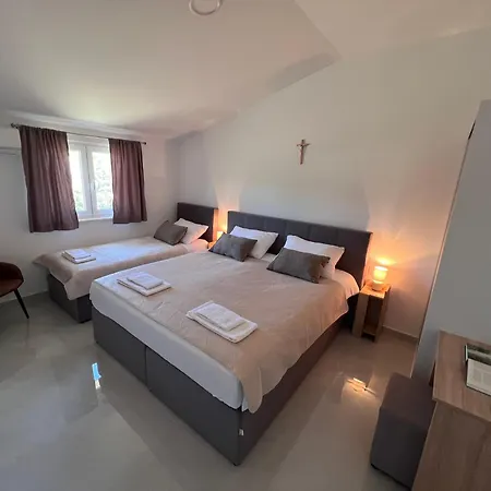 ROOMS Međugorje Ostanak kod kuće *